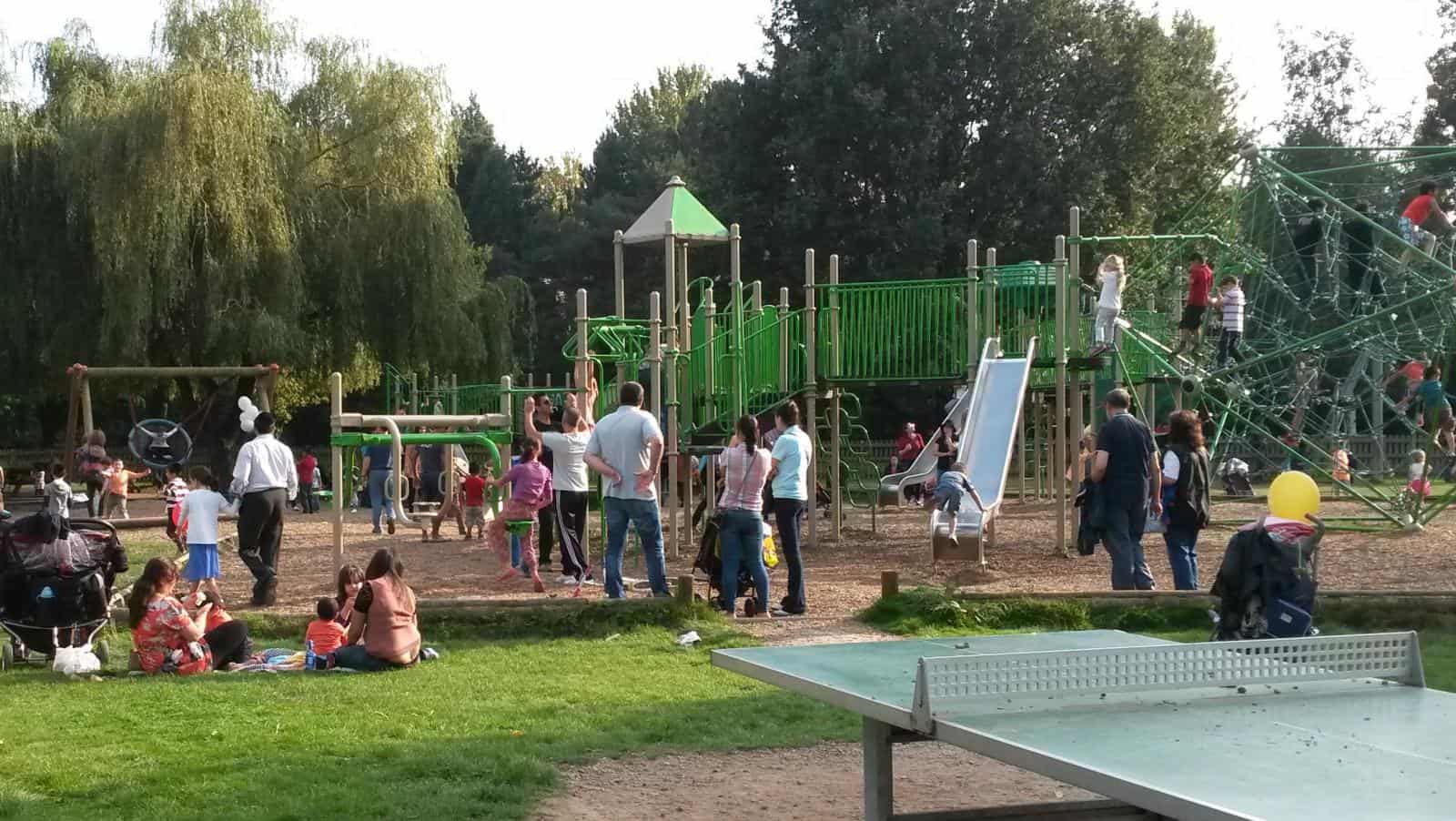 Canons Park, Edgware, Middlesex freeparks.co.uk